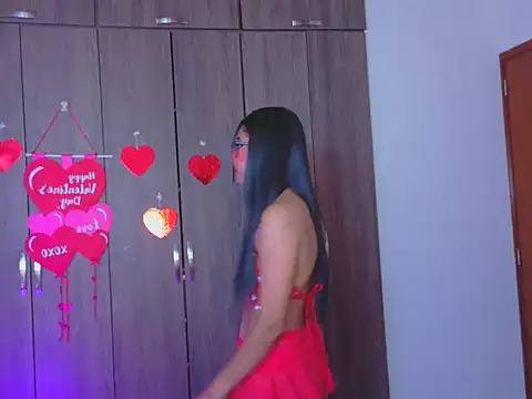 Snapshot of _ALLYSON18_ chatting on 02/14/26, 12:16 ALLYSON18 online show from 02/14/26, 12:16