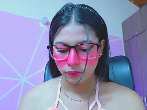  ALLYSON18  online show from 04/11/26, 11:36