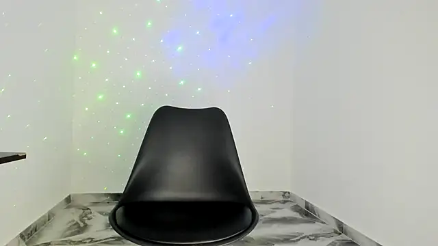 mikee scooth online show from 12/17/25, 06:35