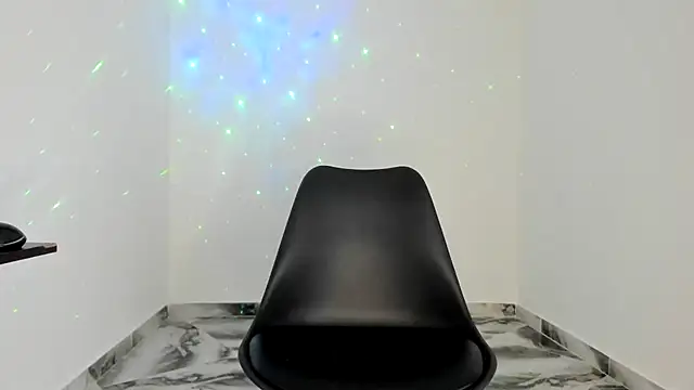 Snapshot of mikee_scooth chatting on 04/09/26, 08:31 mikee scooth online show from 04/09/26, 08:31