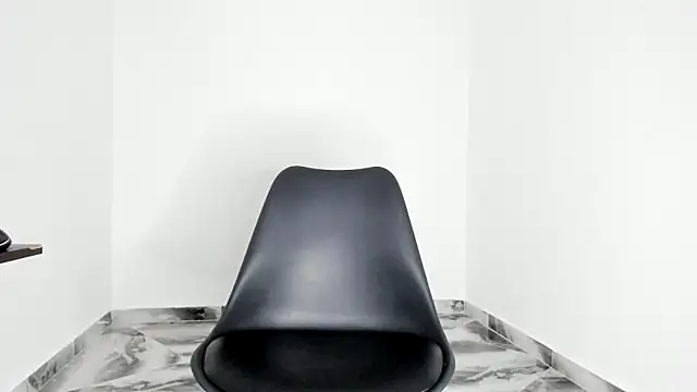 Snapshot of mikee_scooth chatting on 03/22/26, 07:26 mikee scooth online show from 03/22/26, 07:26