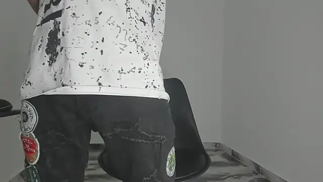 mikee scooth online show from 01/15/26, 05:00