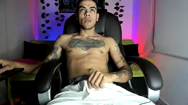 mikee scooth online show from 09/29/25, 11:54