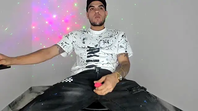 mikee scooth online show from 05/12/26, 08:15