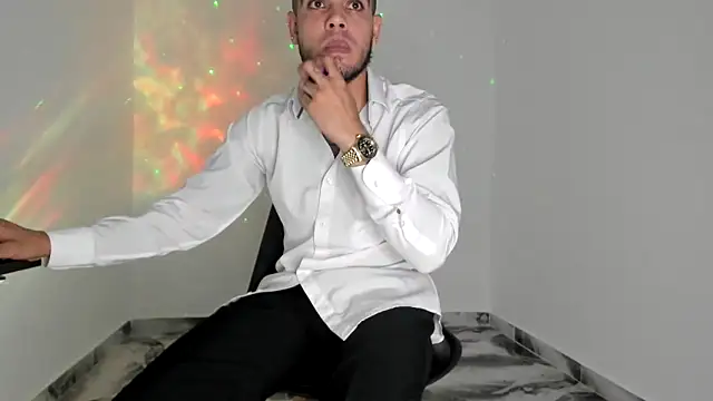 Snapshot of mikee_scooth chatting on 04/11/26, 07:45 mikee scooth online show from 04/11/26, 07:45