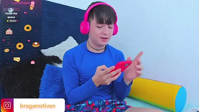 Bragam Stiven online show from 10/04/25, 10:39