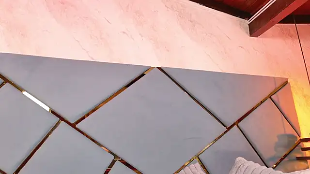 ammy durand online show from 10/15/25, 07:11