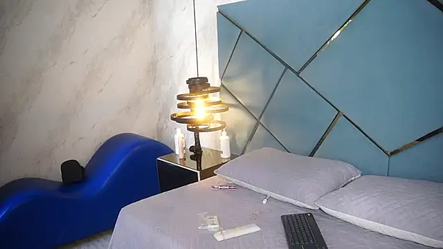 Snapshot of ammy_durand chatting on 02/26/26, 07:47 ammy durand online show from 02/26/26, 07:47