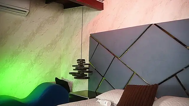 Snapshot of ammy_durand chatting on 01/11/26, 07:10 ammy durand online show from 01/11/26, 07:10