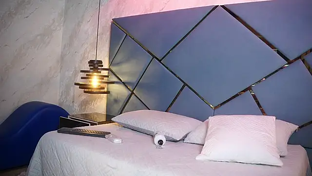 Snapshot of ammy_durand chatting on 02/24/26, 07:15 ammy durand online show from 02/24/26, 07:15