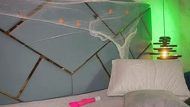 ammy durand online show from 10/23/25, 07:12