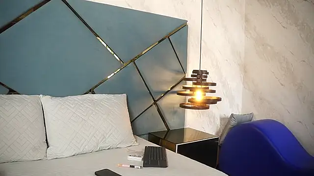 ammy durand online show from 04/07/26, 07:37