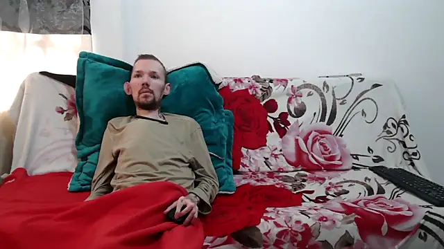 Sophia and Thomas online show from 03/12/26, 09:19