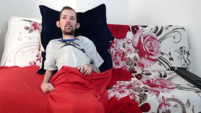 Sophia and Thomas online show from 01/13/26, 08:13