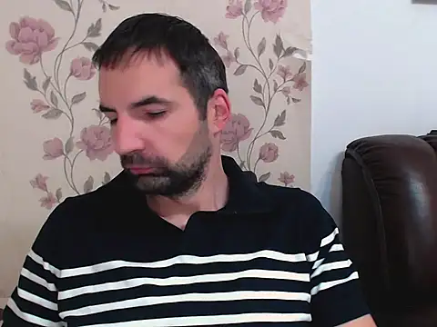 Leo 1617 online show from 11/21/25, 10:03