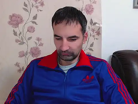 Leo 1617 online show from 12/03/25, 08:58