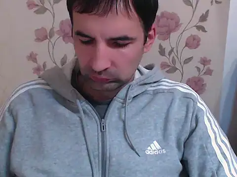 Leo 1617 online show from 02/19/26, 06:05