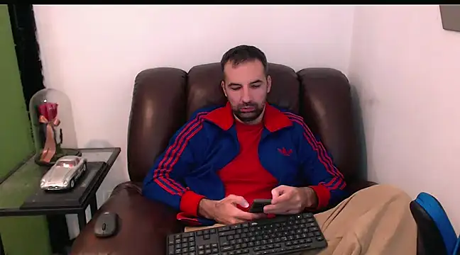 Leo 1617 online show from 01/26/25, 04:30