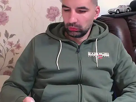 Leo 1617 online show from 04/07/26, 07:15