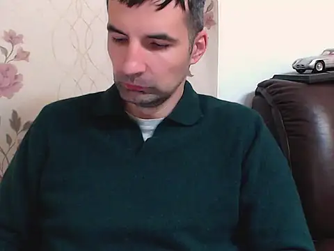 Leo 1617 online show from 03/29/26, 03:57