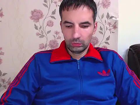 Leo 1617 online show from 12/01/25, 08:53