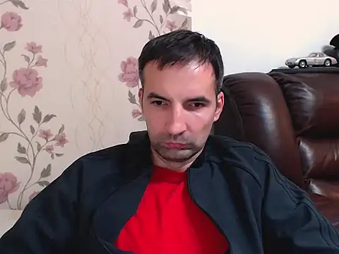 Leo 1617 online show from 11/03/25, 04:43