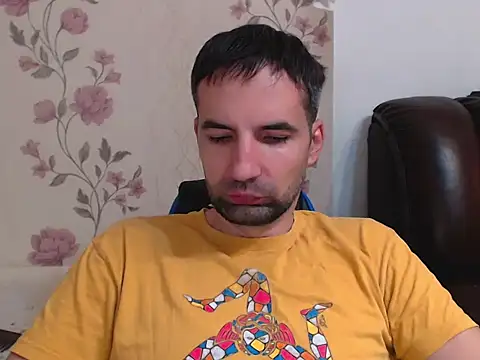 Leo 1617 online show from 11/28/25, 02:28