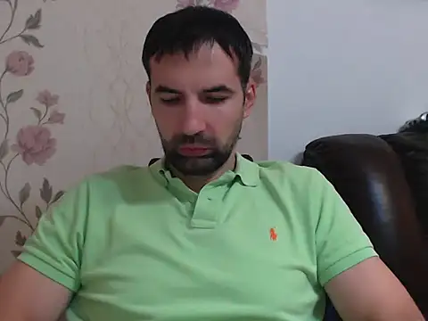 Leo 1617 online show from 12/19/25, 02:19