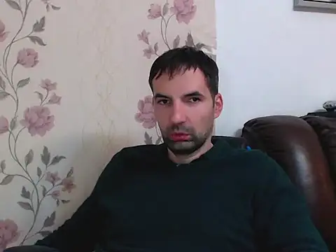 Leo 1617 online show from 12/15/25, 09:09