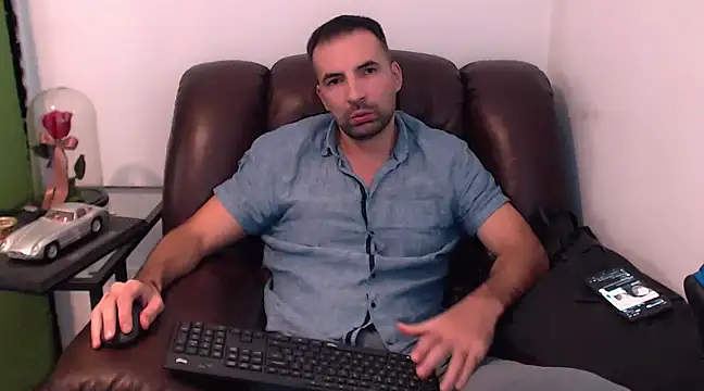 Leo 1617 online show from 12/02/24, 09:01