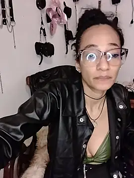 SamaraMartinez online show from 05/09/26, 01:36