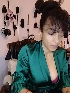 SamaraMartinez online show from 05/17/26, 09:53