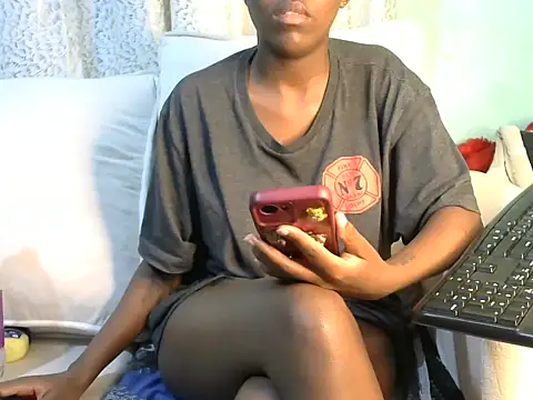 Caryyyl online show from 11/23/25, 09:03