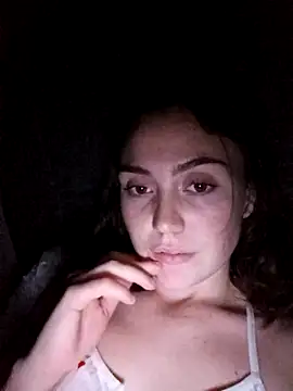 Snapshot of Ncfyv_ncyuhv chatting on 12/15/25, 11:10 Ncfyv ncyuhv online show from 12/15/25, 11:10