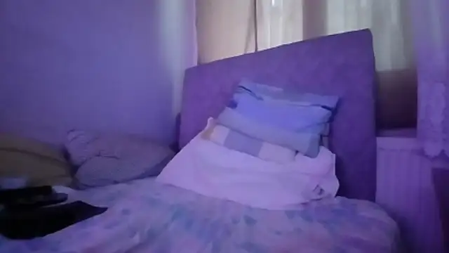 amylrmm1903 online show from 11/21/25, 10:03