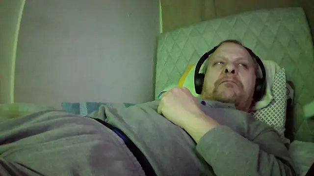 amylrmm1903 online show from 02/22/25, 05:35