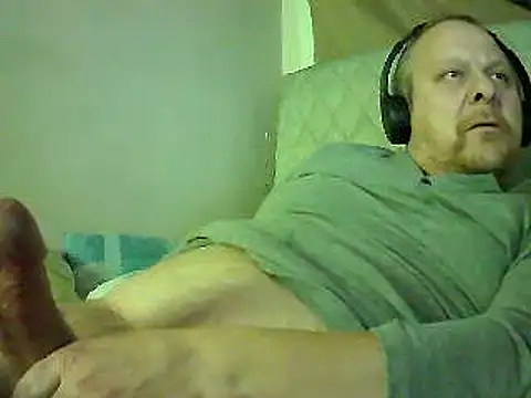 amylrmm1903 online show from 02/22/25, 08:42