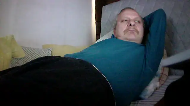 amylrmm1903 online show from 04/23/26, 02:40