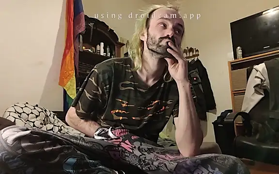 Snapshot of harterdome chatting on 02/07/25, 04:03 harterdome online show from 02/07/25, 04:03