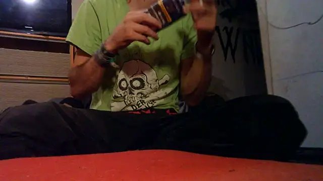 Snapshot of harterdome chatting on 09/24/25, 05:03 harterdome online show from 09/24/25, 05:03