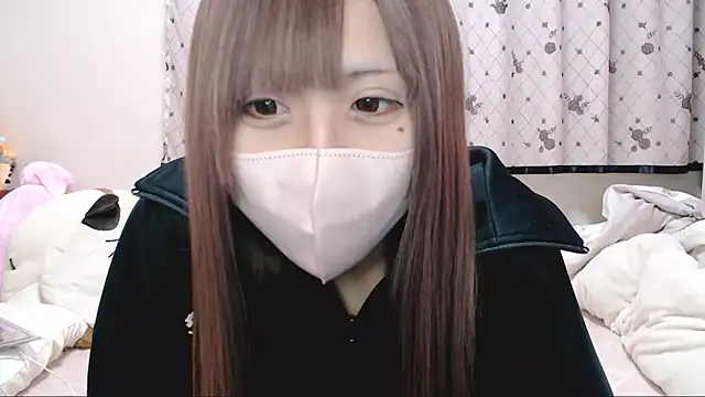  hiyor  online show from 11/25/25, 08:20