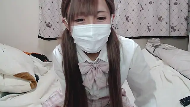  hiyor  online show from 02/13/25, 03:45