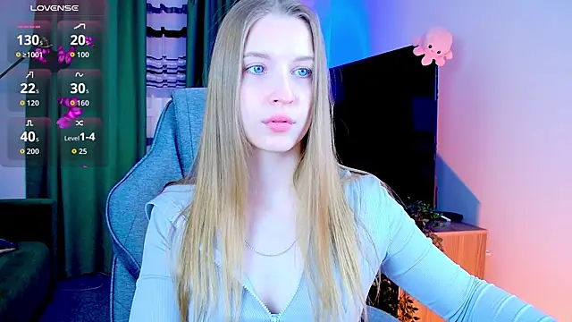 CuteMousee online show from 04/26/26, 06:32