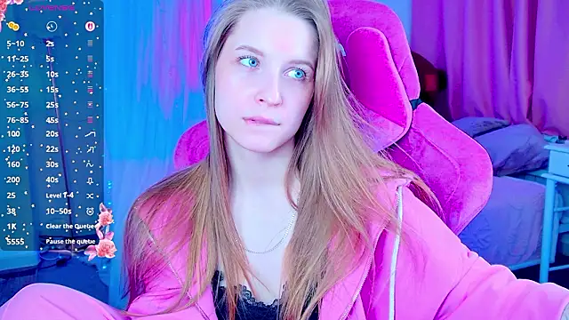 CuteMousee online show from 03/21/26, 09:36