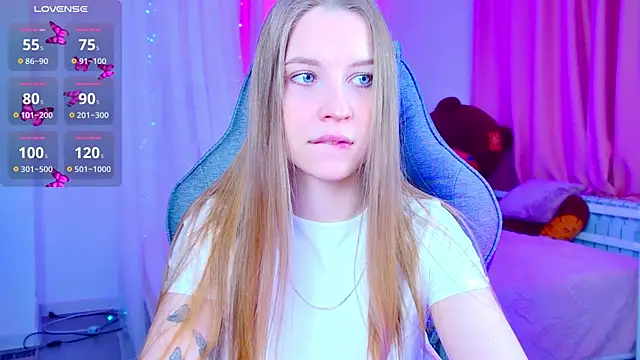 CuteMousee online show from 03/30/26, 06:37