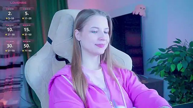 CuteMousee online show from 11/09/25, 09:24