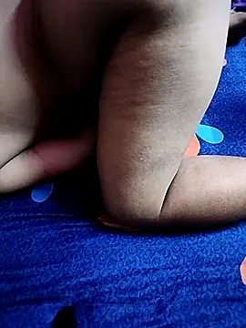 Priya-bhabi012 online show from 10/27/25, 05:58