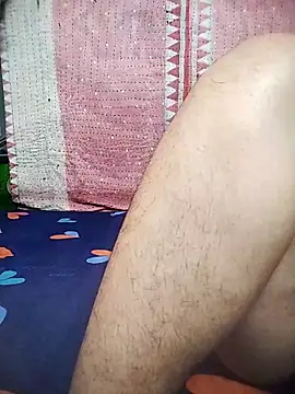 Priya-bhabi012 online show from 10/28/25, 07:18