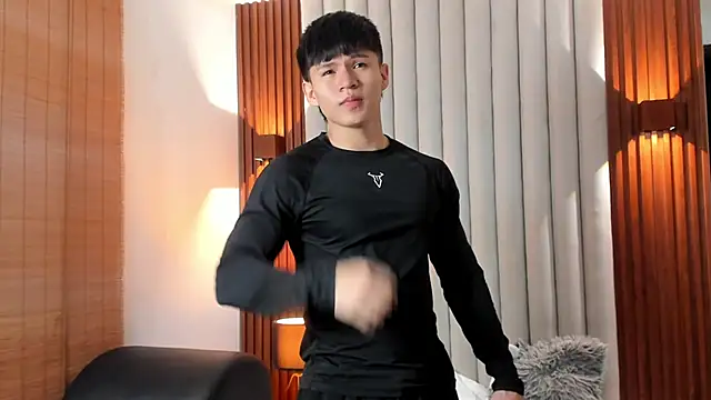 Ryo kush online show from 04/15/26, 04:07