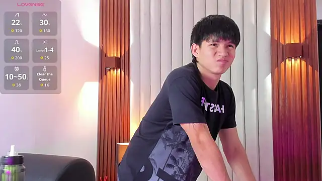 Ryo kush online show from 10/25/25, 03:49